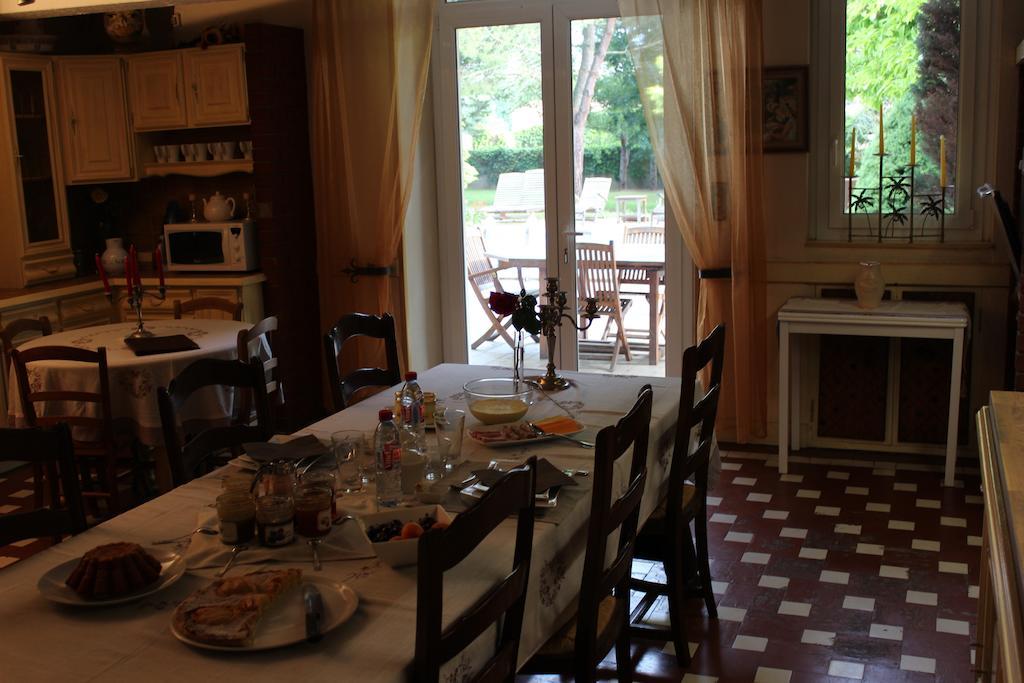 Chateau La Moune Montussan Екстериор снимка